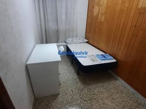 Pis de 86 m² a Dos Hermanas