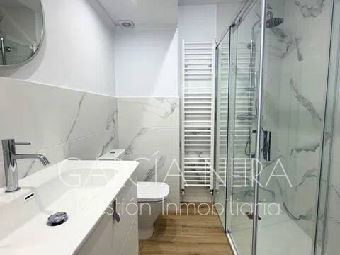 Piso de 78 m² en Oviedo