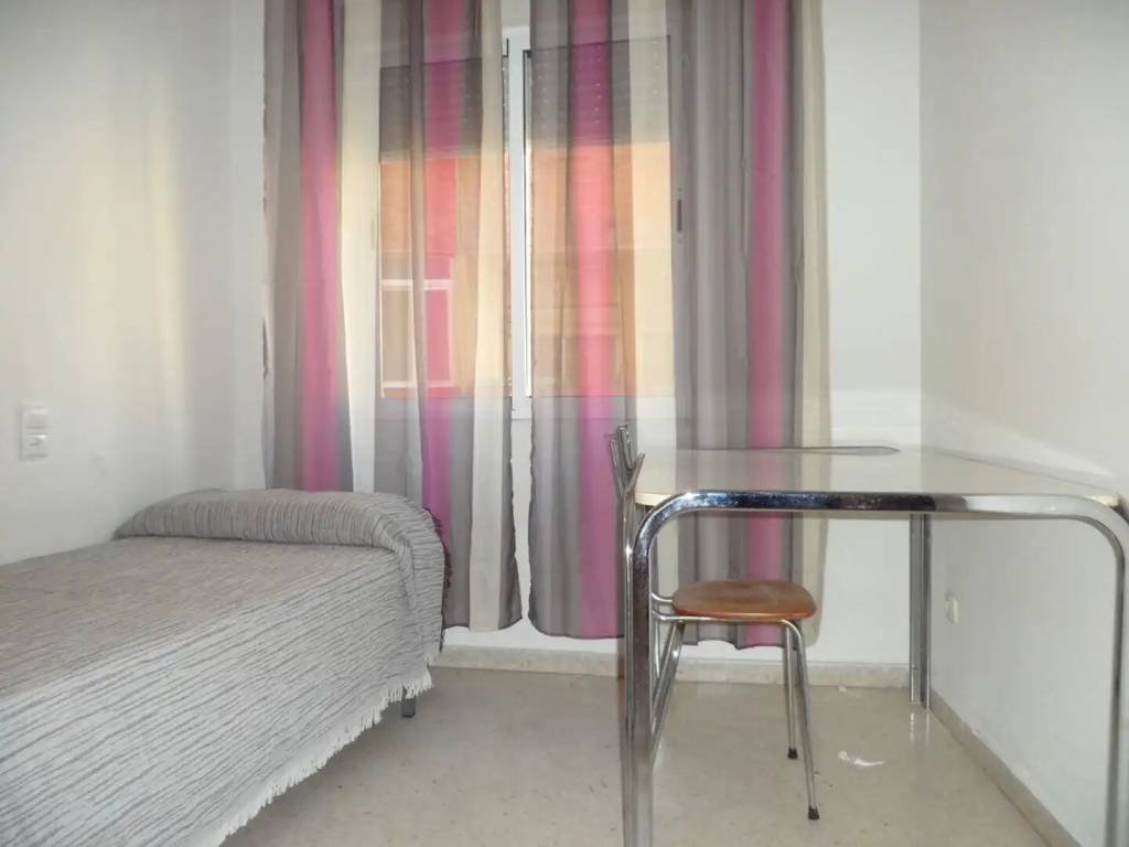 Pis de 93 m² a Còrdova