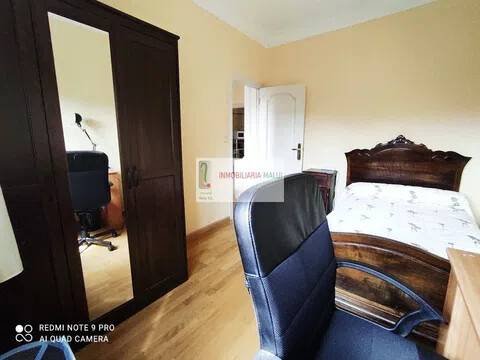 Piso de 90 m² en Oviedo