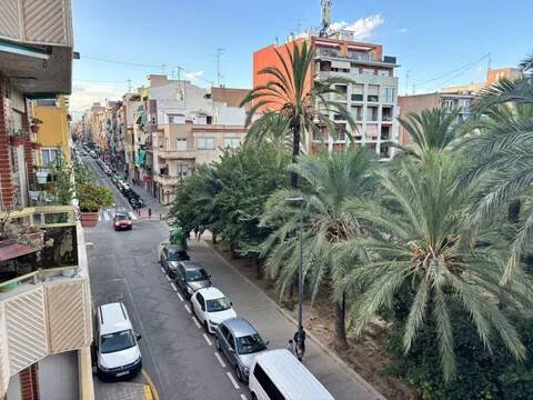 Pis de 130 m² a Alacant