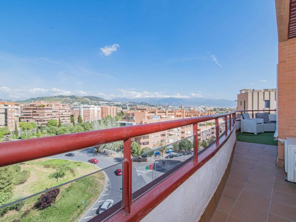 Piso de 101 m² en Granada