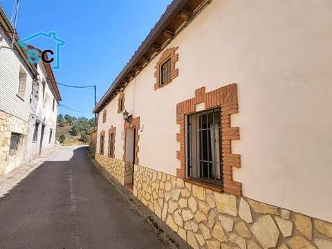 Piso de 445 m² en Torremocha del Campo