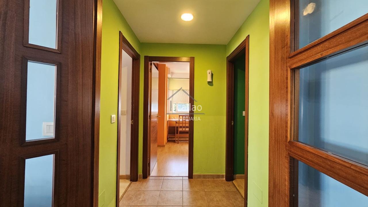 Piso de 85 m² en Narón