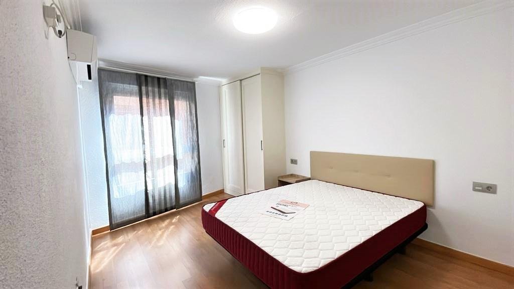 Zimmer 110 m², Elx / Elche