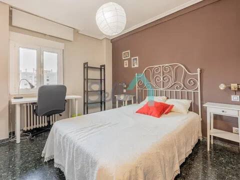 Appartamento 93 m² a Oviedo