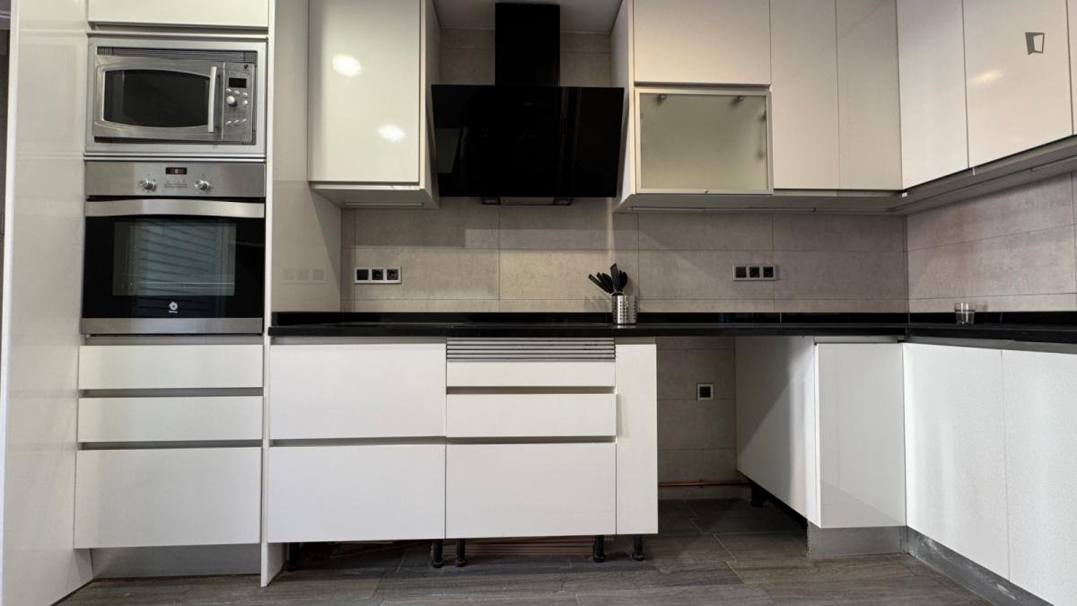 Habitació de lloguer, Madrid