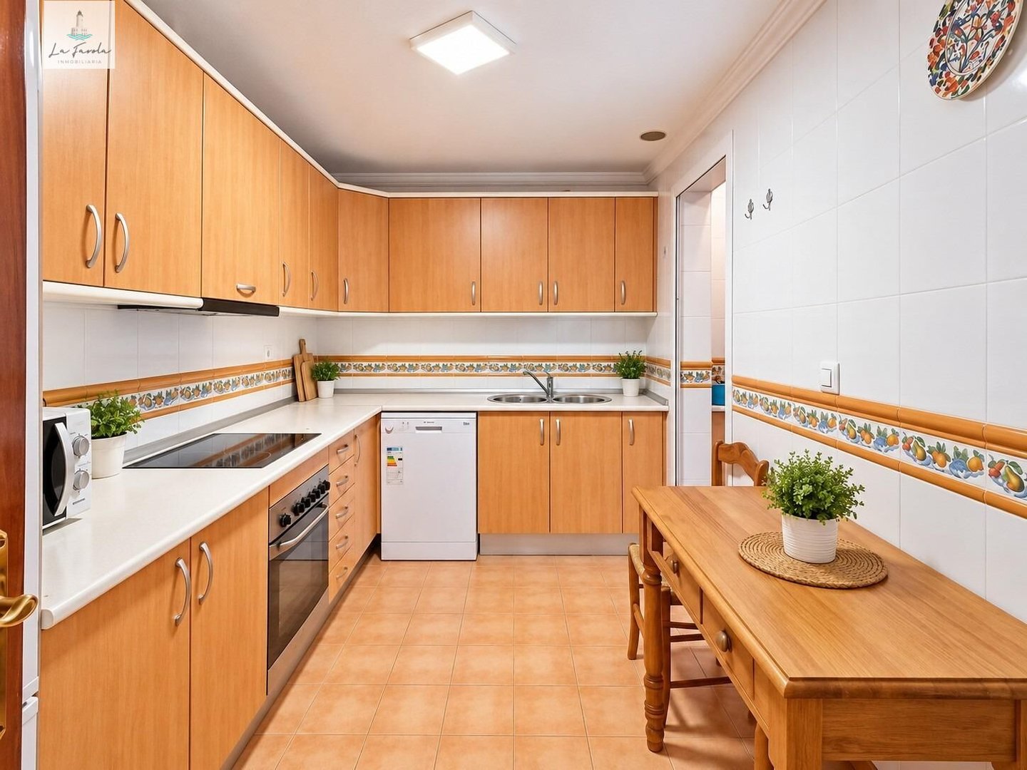 Zimmer 120 m², Málaga