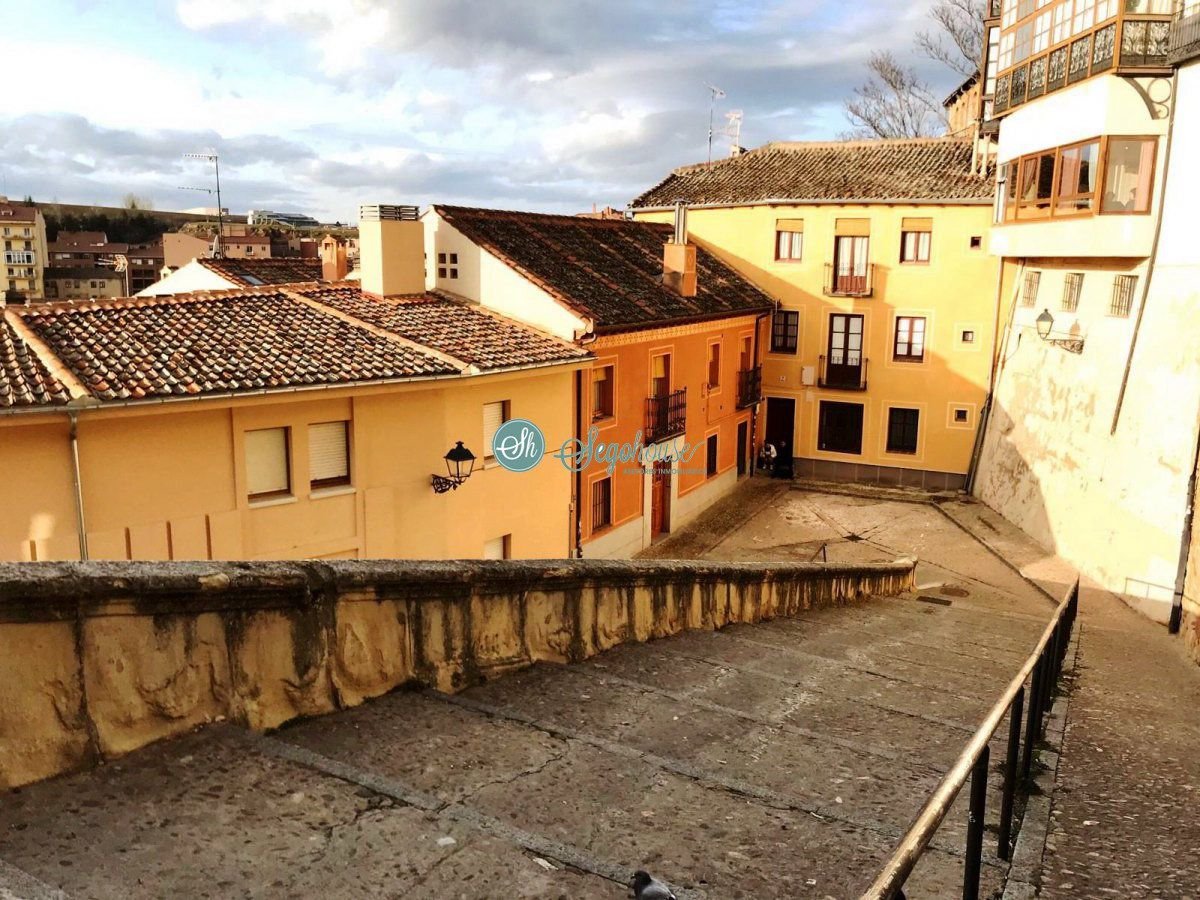 Piso de 155 m² en Segovia