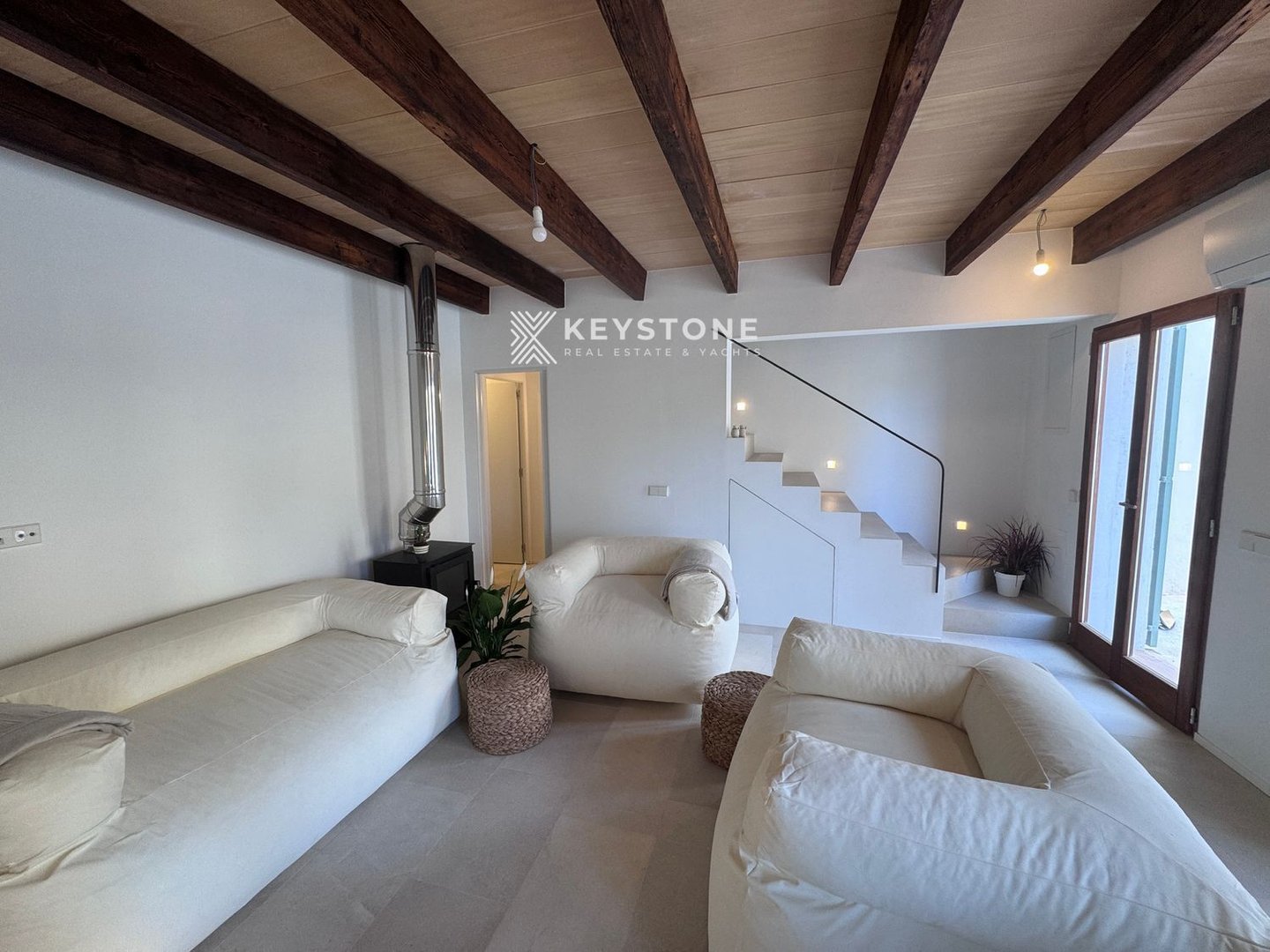 House 100 m² in Estellencs