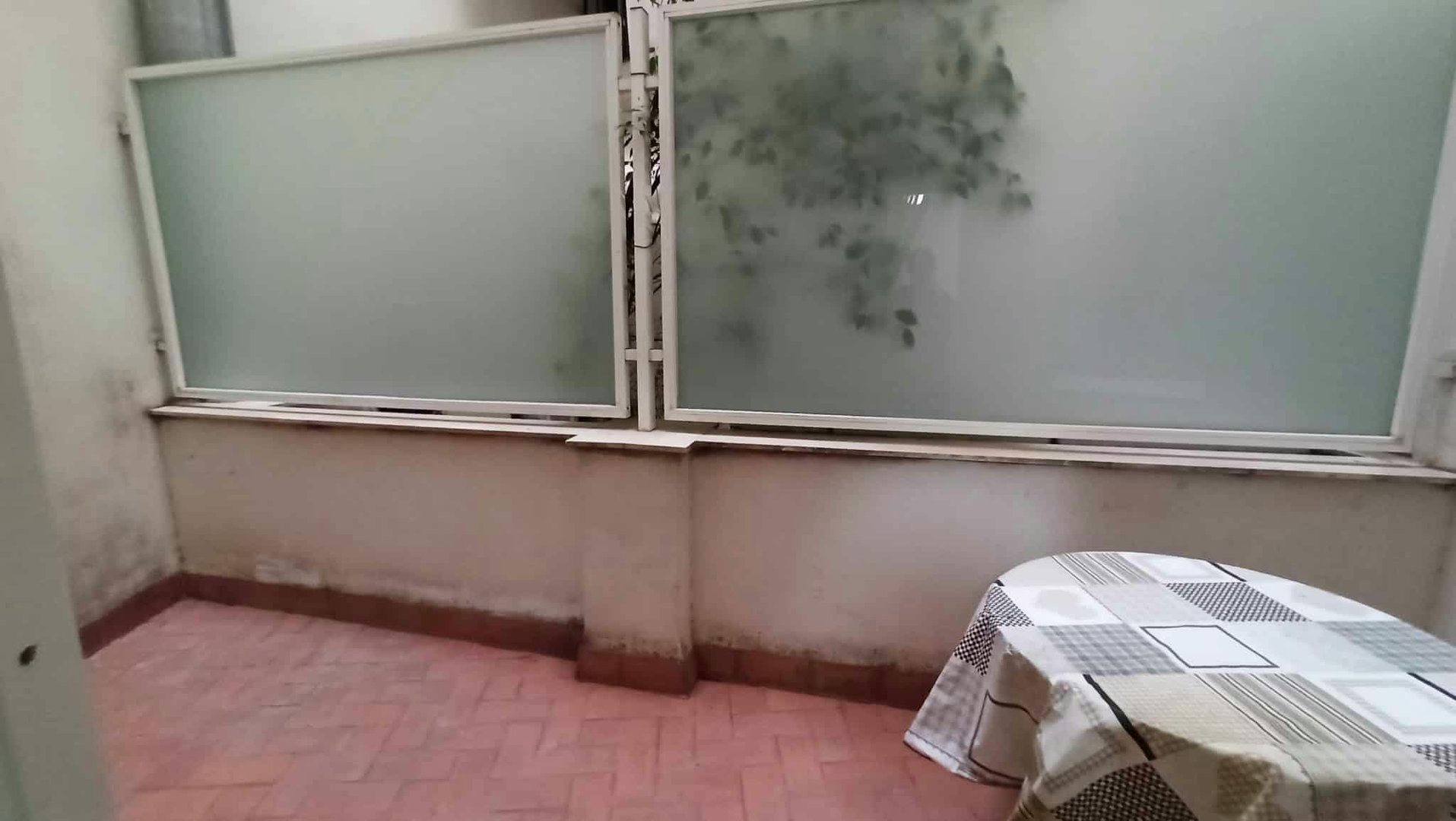 Habitació de lloguer, Aielo de Malferit
