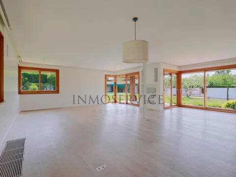 Casa de 500 m² a Sant Cugat del Vallès