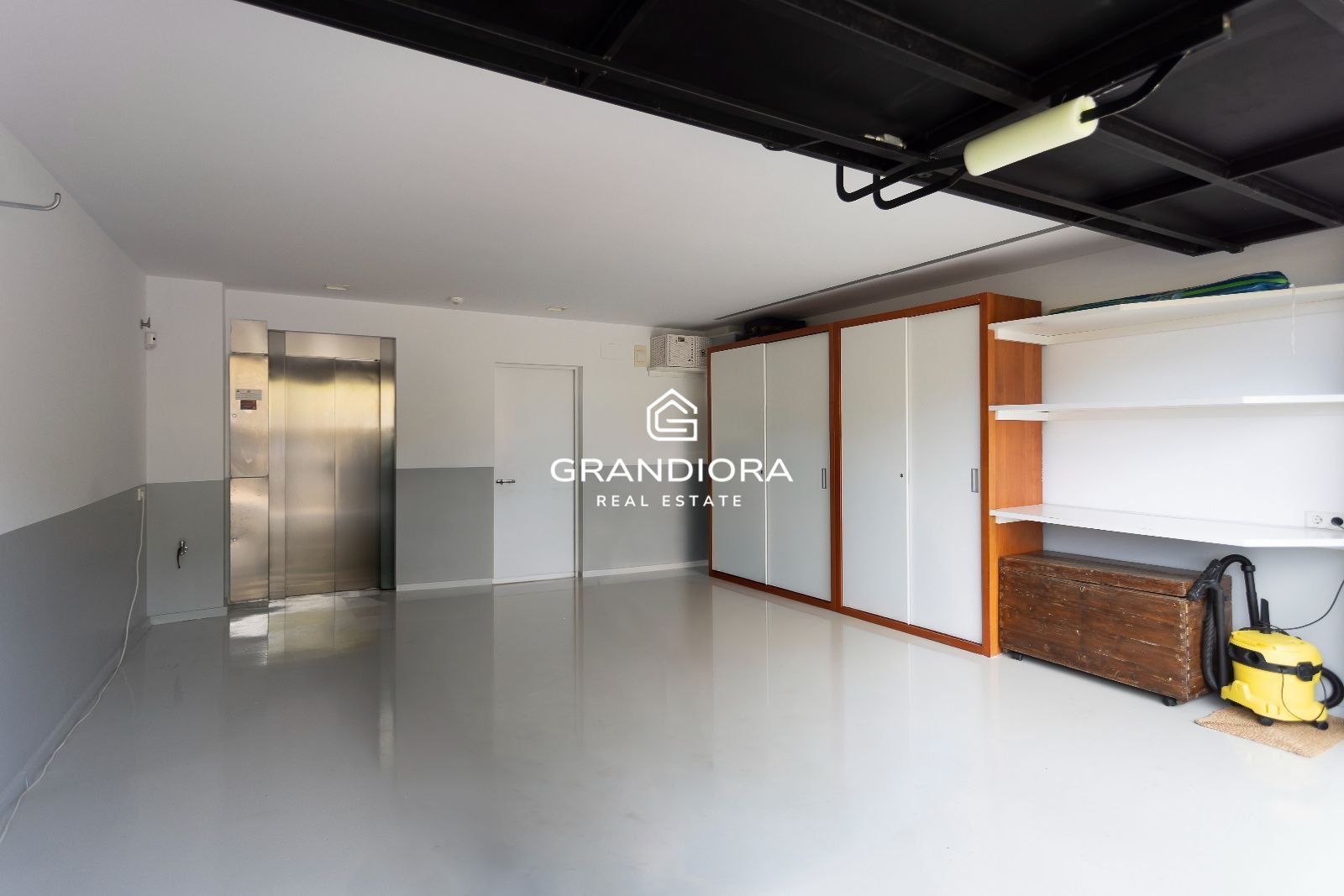 Casa de 450 m² en Población de Arroyo