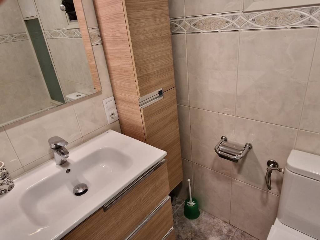 Habitación 140 m², Lérida