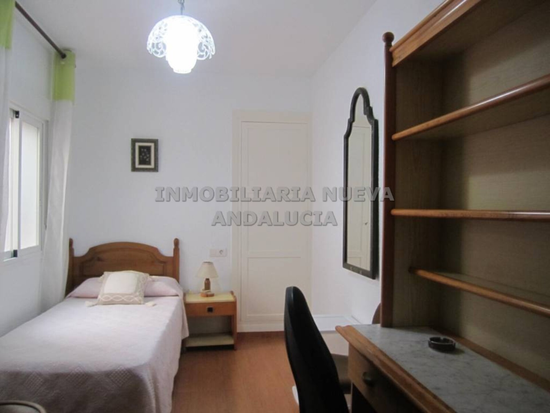 Piso de 74 m² en Almería