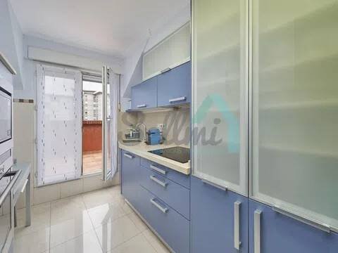 Piso de 70 m² en Oviedo