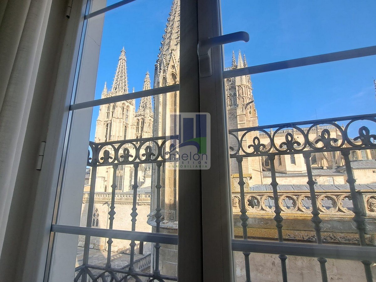 Piso de 130 m² en Burgos