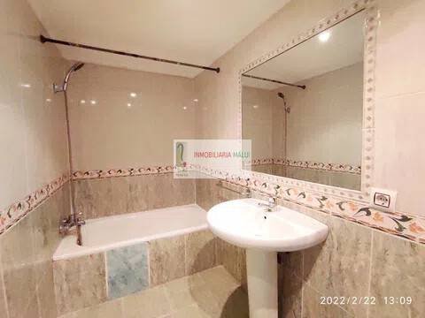 Piso de 180 m² en Oviedo