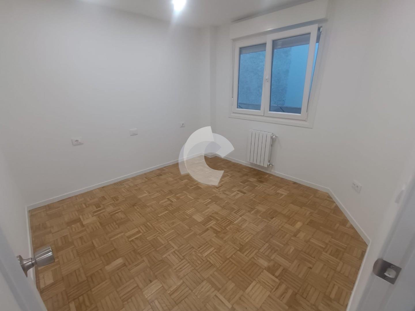 Wohnung 90 m² in Ourense