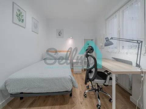 Piso de 114 m² en Oviedo