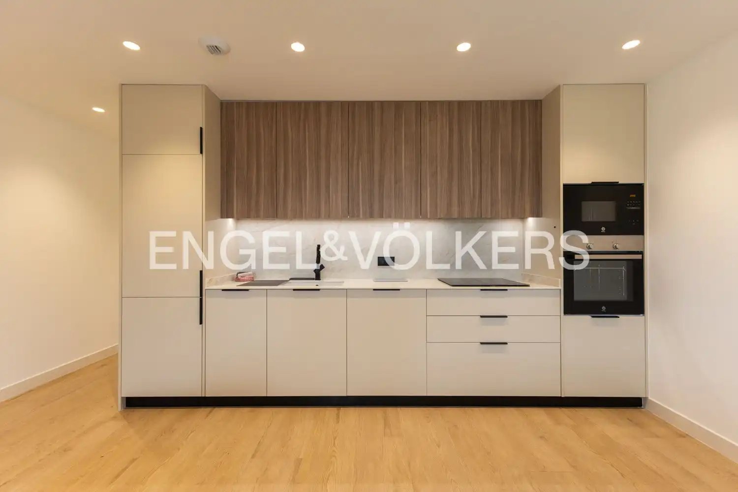 Piso de 100 m² en Almenara