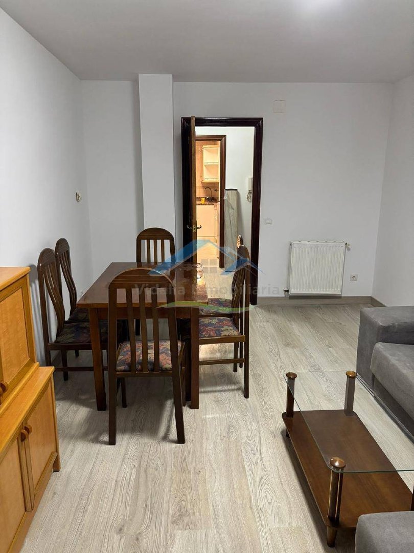 Pis de 80 m² a Valverde de la Virgen