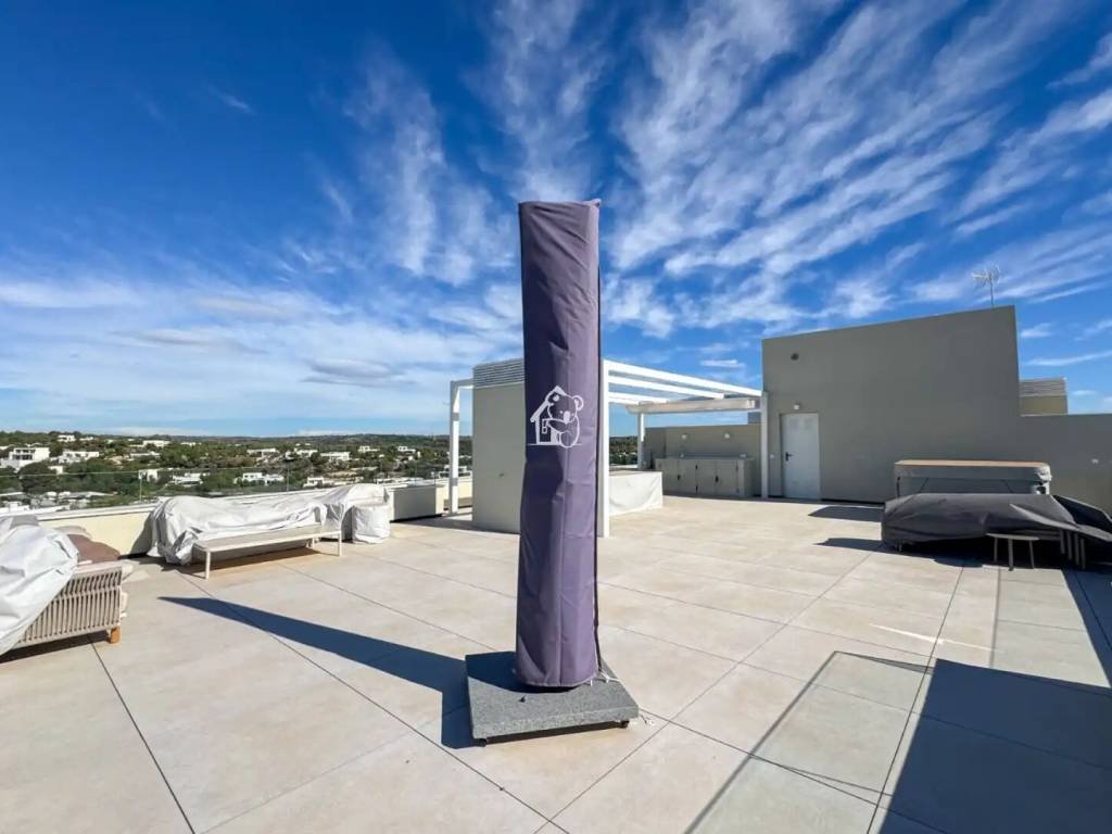 Pis de 360 m² a Oriola
