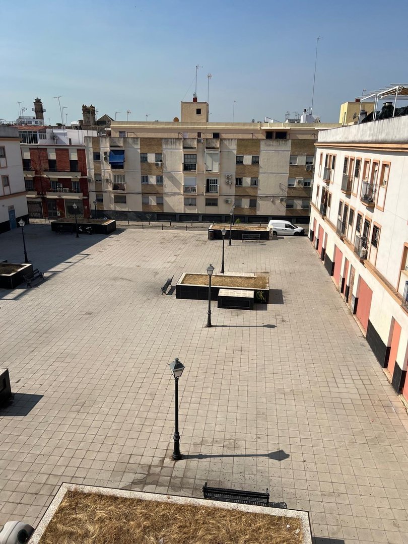 Piso de 80 m² en Sevilla
