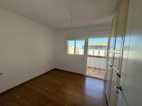 Piso de 140 m² en Sevilla