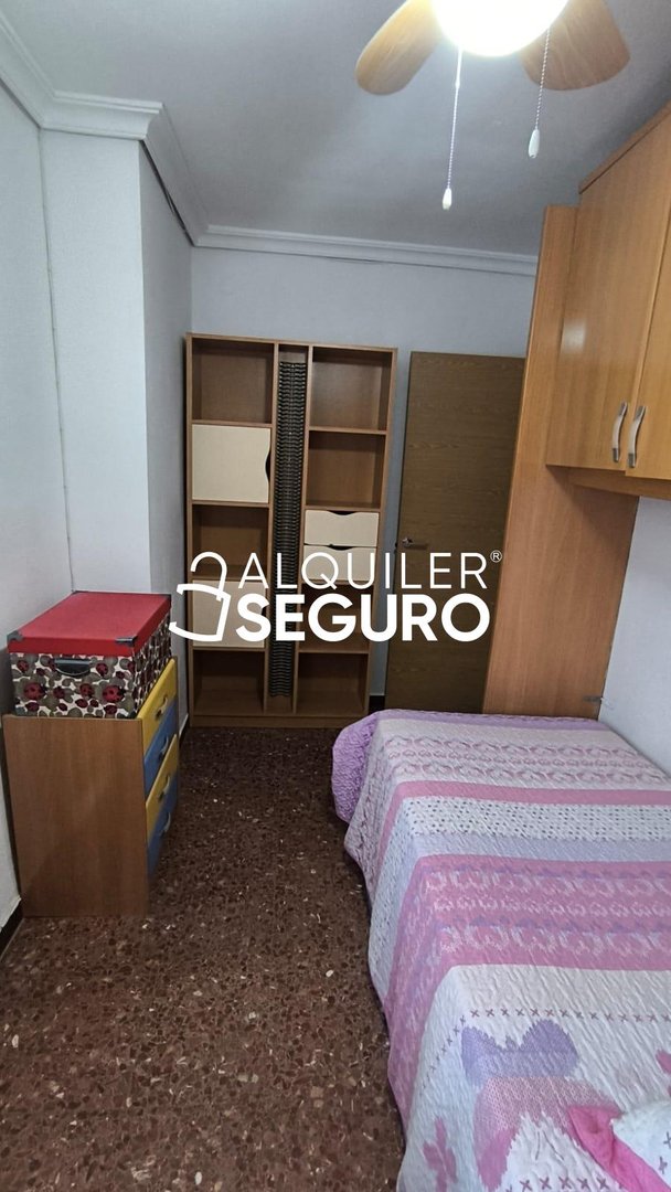 Piso de 80 m² en Sevilla
