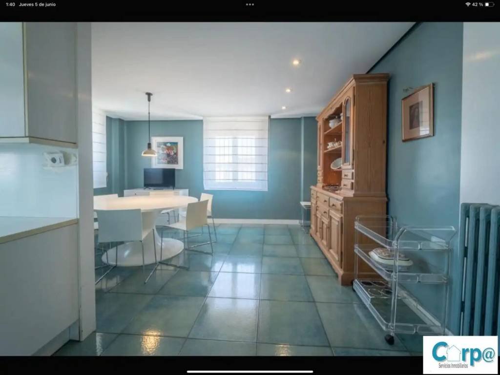 Piso de 189 m² en Pamplona