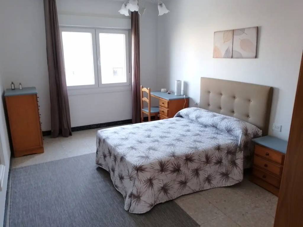 Piso de 100 m² en Ribeira