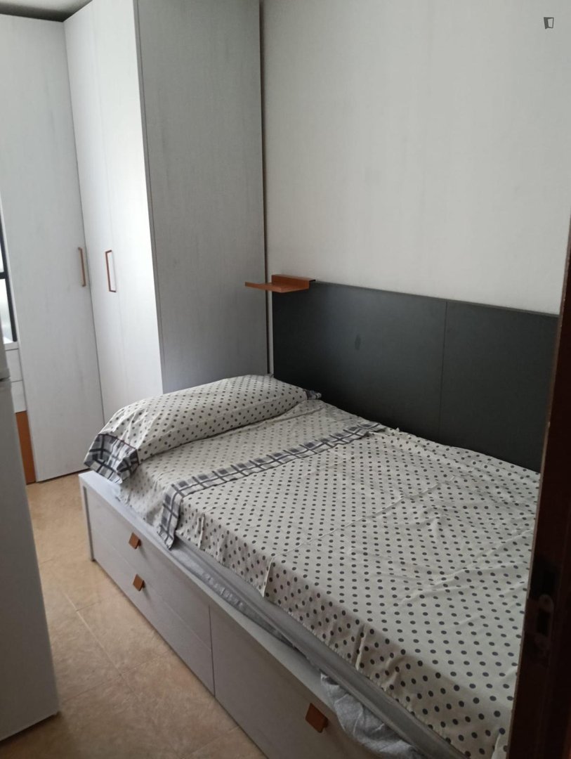Habitación en alquiler, l'Hospitalet de Llobregat