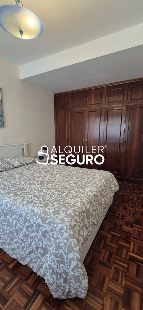 Piso de 90 m² en Oviedo