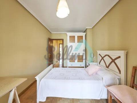 Appartement 104 m² à Oviède