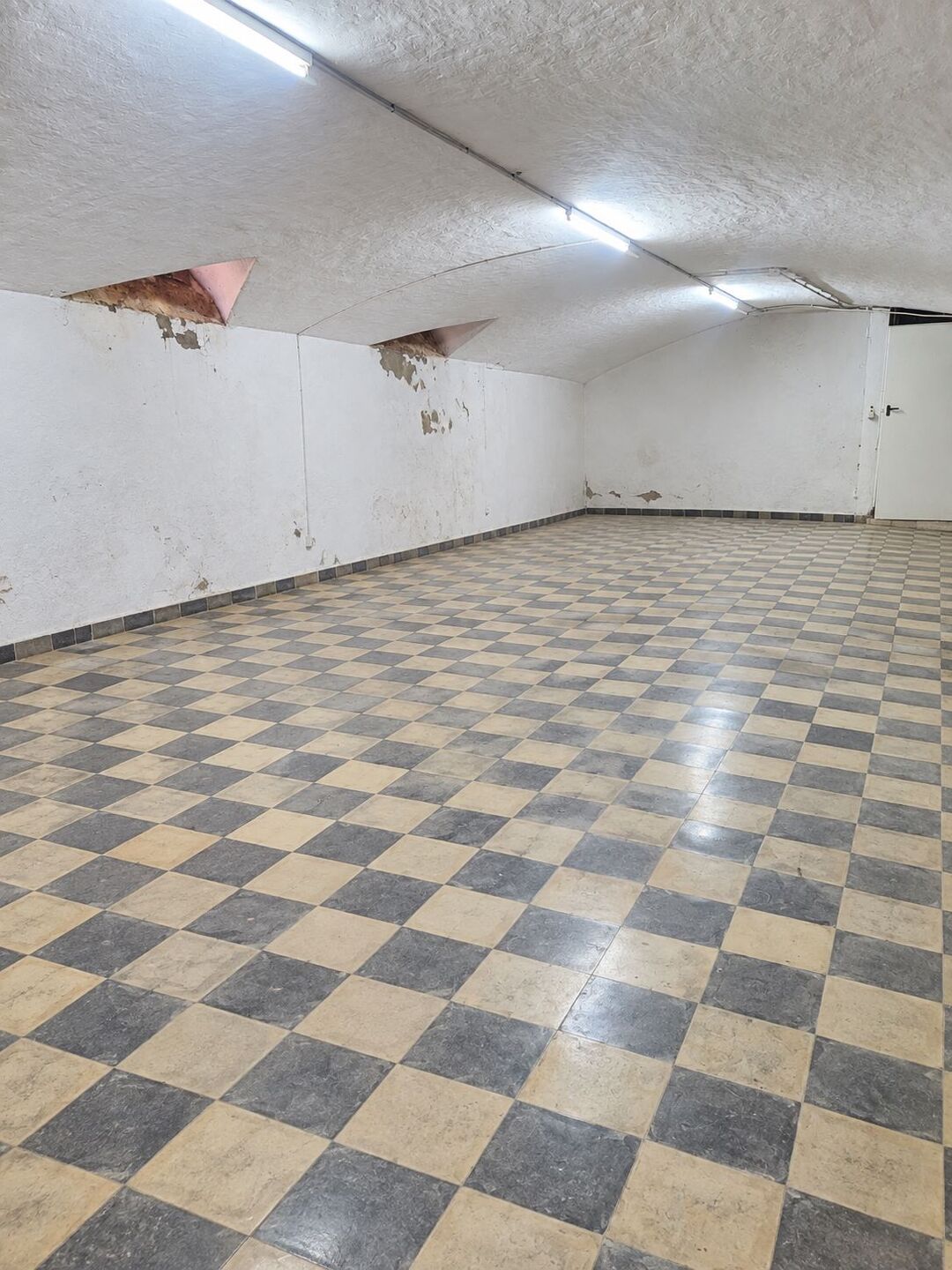 Appartamento 390 m² a Iniesta
