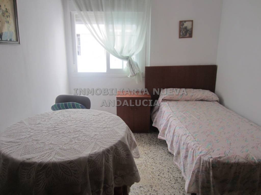 Piso de 84 m² en Almería