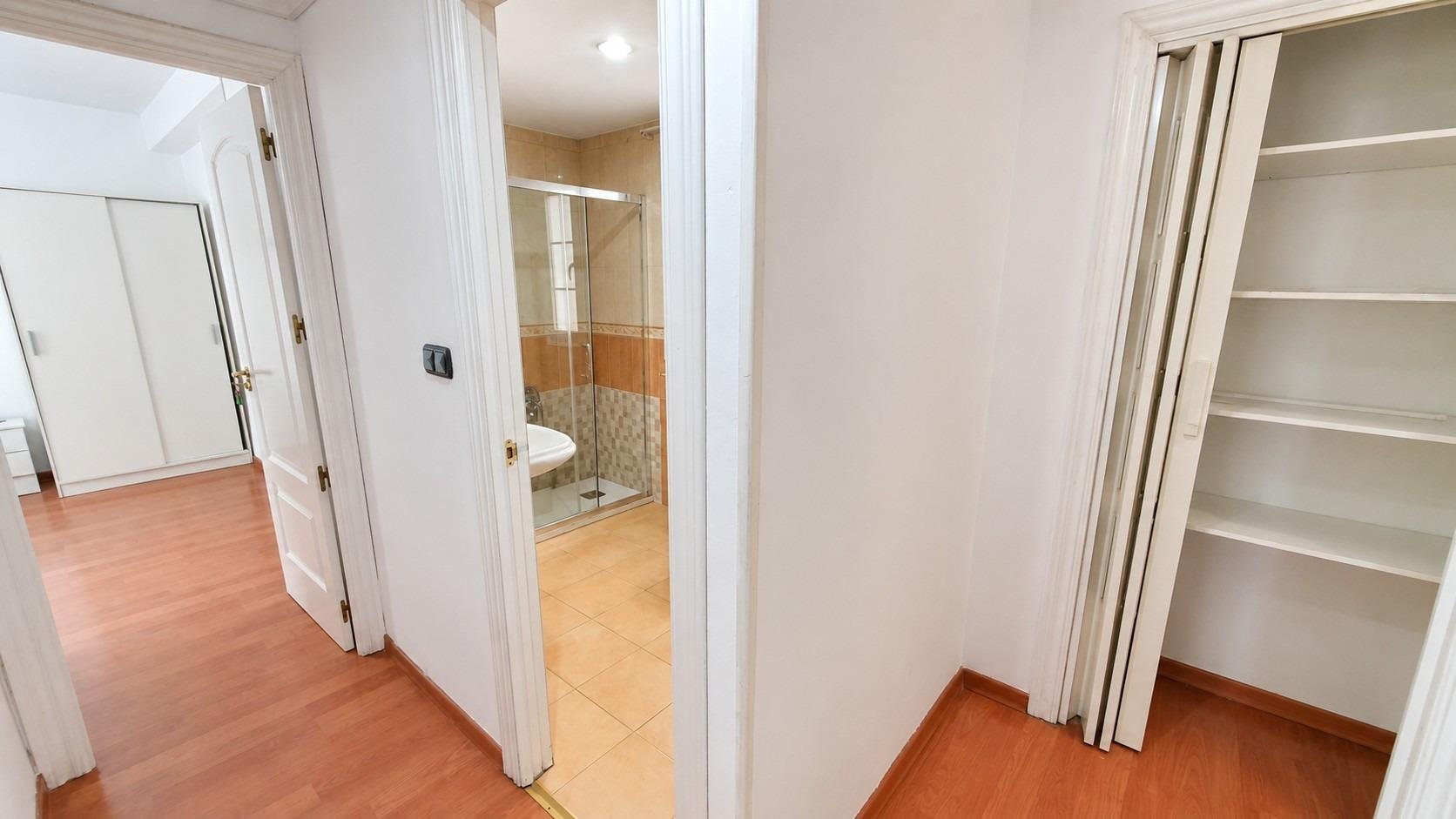 Habitación 127 m², Granada