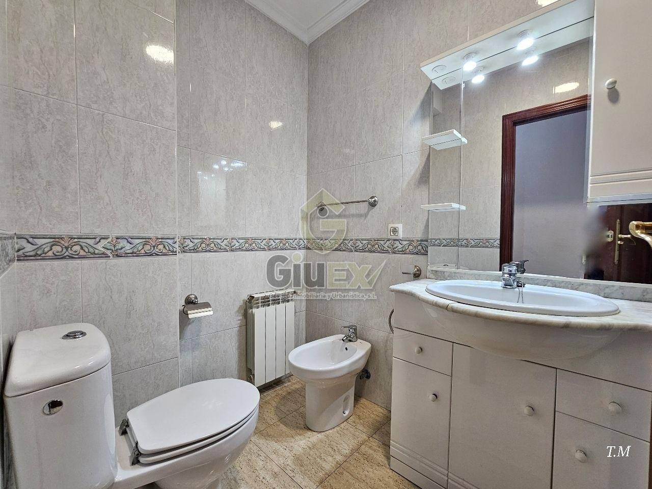 Apartamento 120 m² em Cáceres