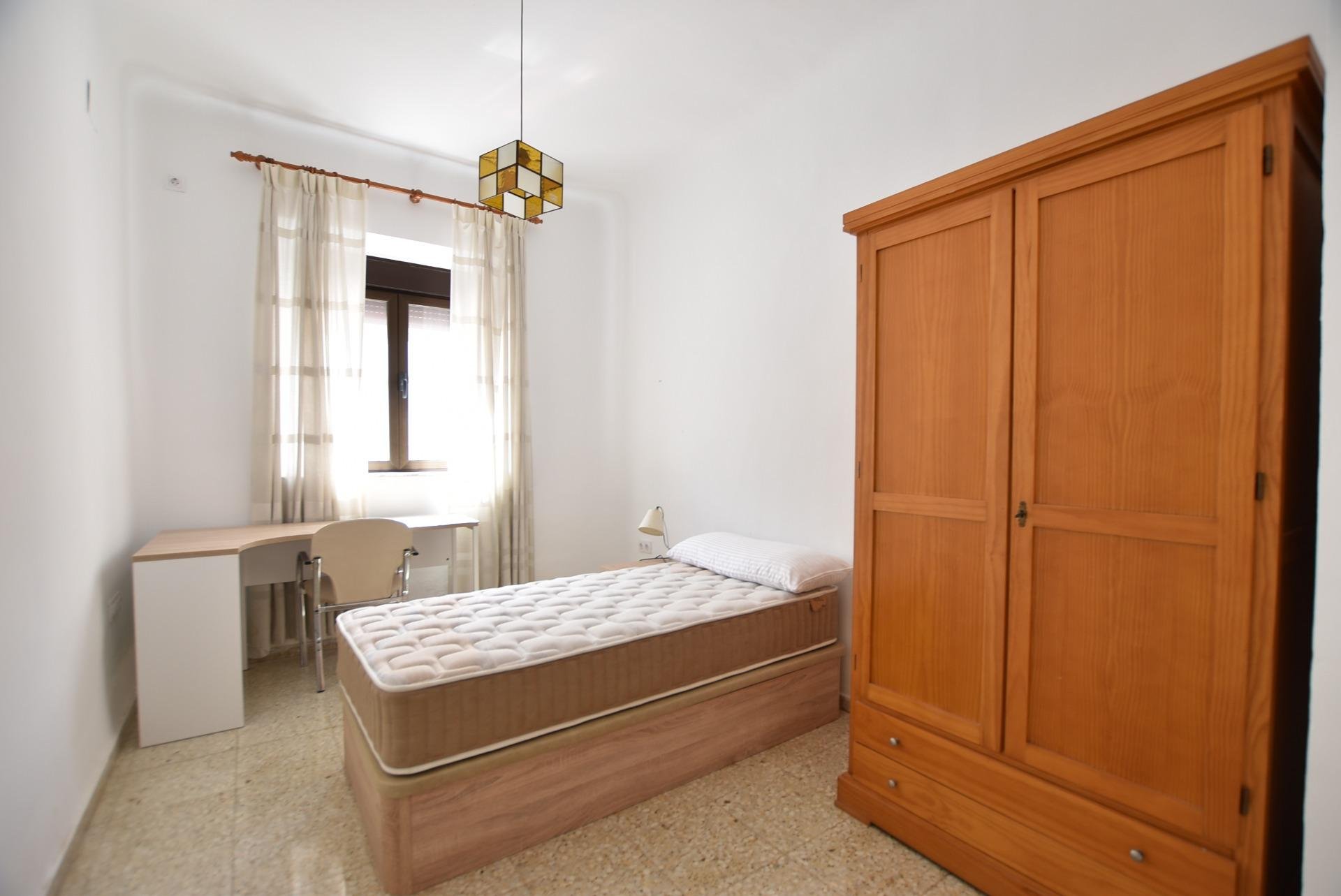 Piso de 90 m² en Granada