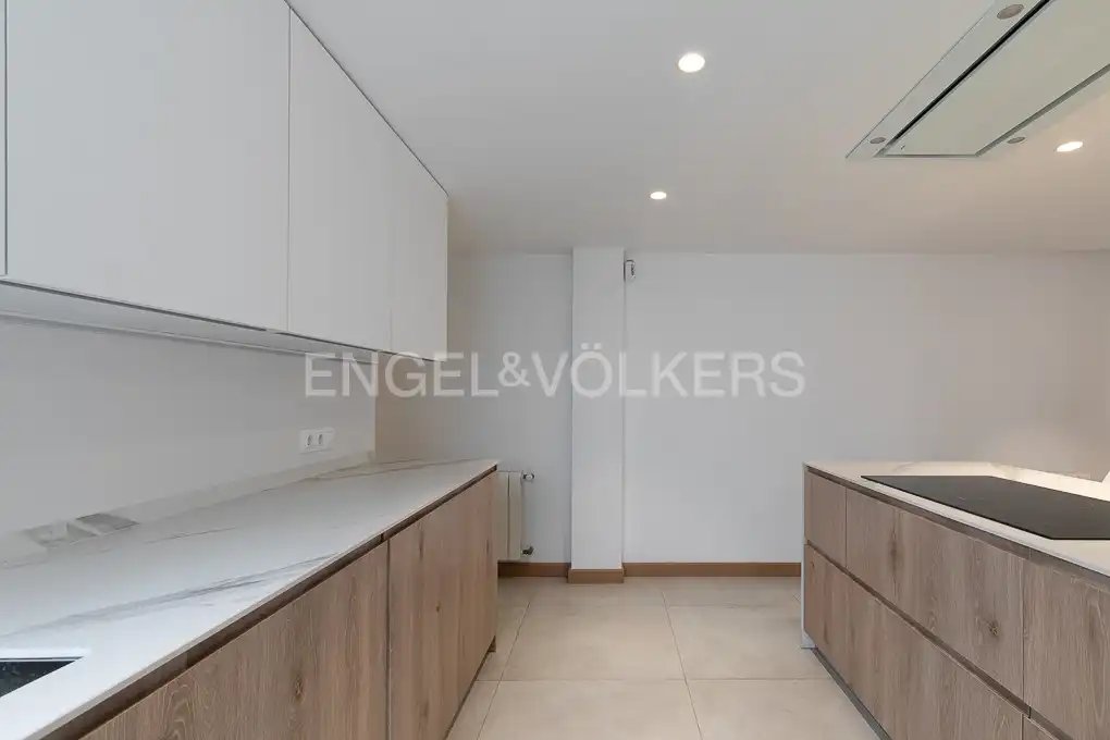 Piso de 140 m² en Valencia