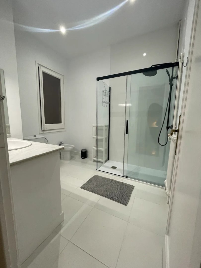 Room for rent, Barcelona