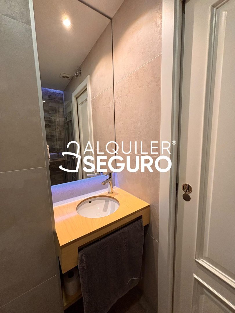 Appartement 131 m² à Madrid