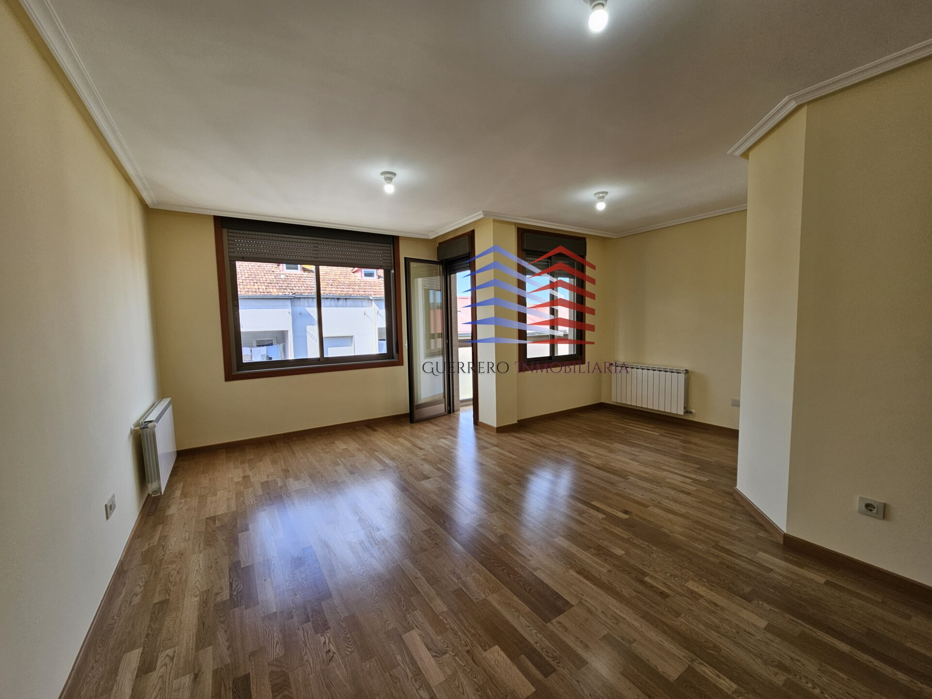 Pis de 147 m² a Ourense