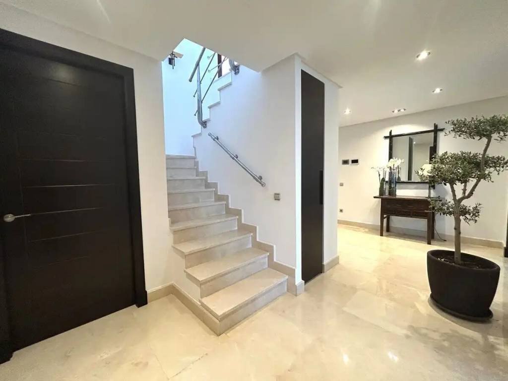 Appartamento 441 m² a Marbella