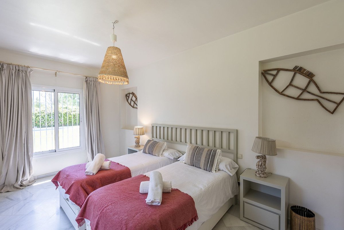 Casa de 319 m² en Estepona