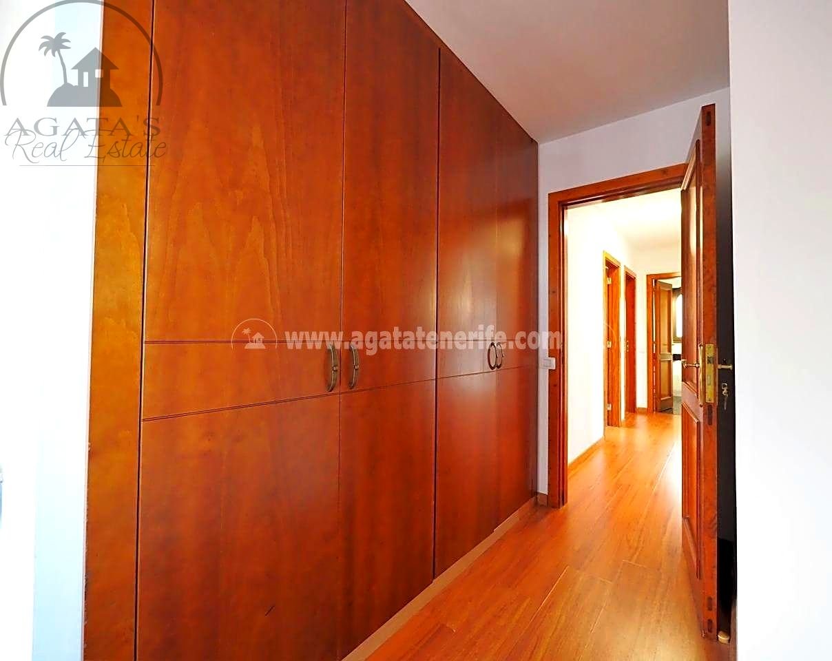 Квартира 143 м² у Puerto de la Cruz