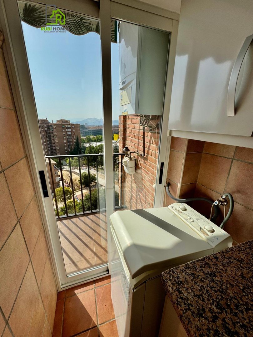 Piso de 106 m² en Granada