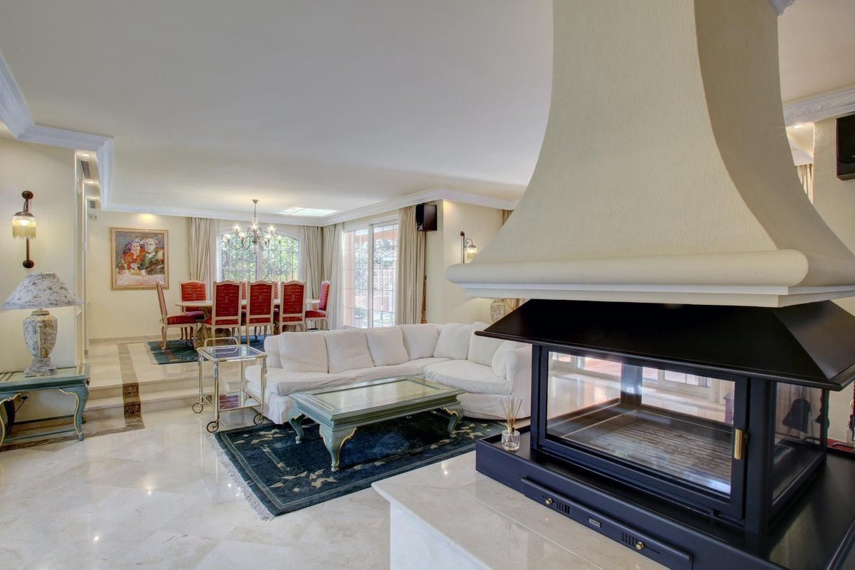 Casa de 500 m² a Estepona