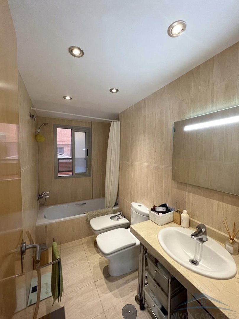 Pis de 95 m² a Almeria